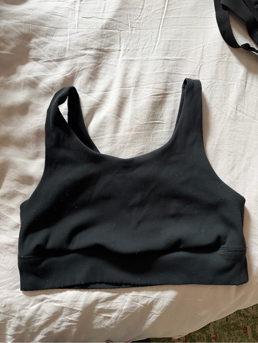 aerie Black 'OFFLINE' Ribbed Scoop Support Sports Bra